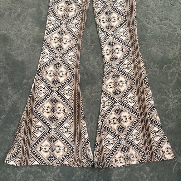 Volcom - Girls Pants - Size LG /14 - Picture 9 of 10